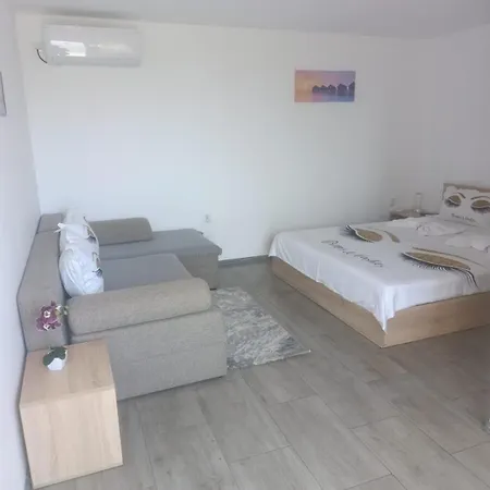 בית הארחה Casa Theopa
